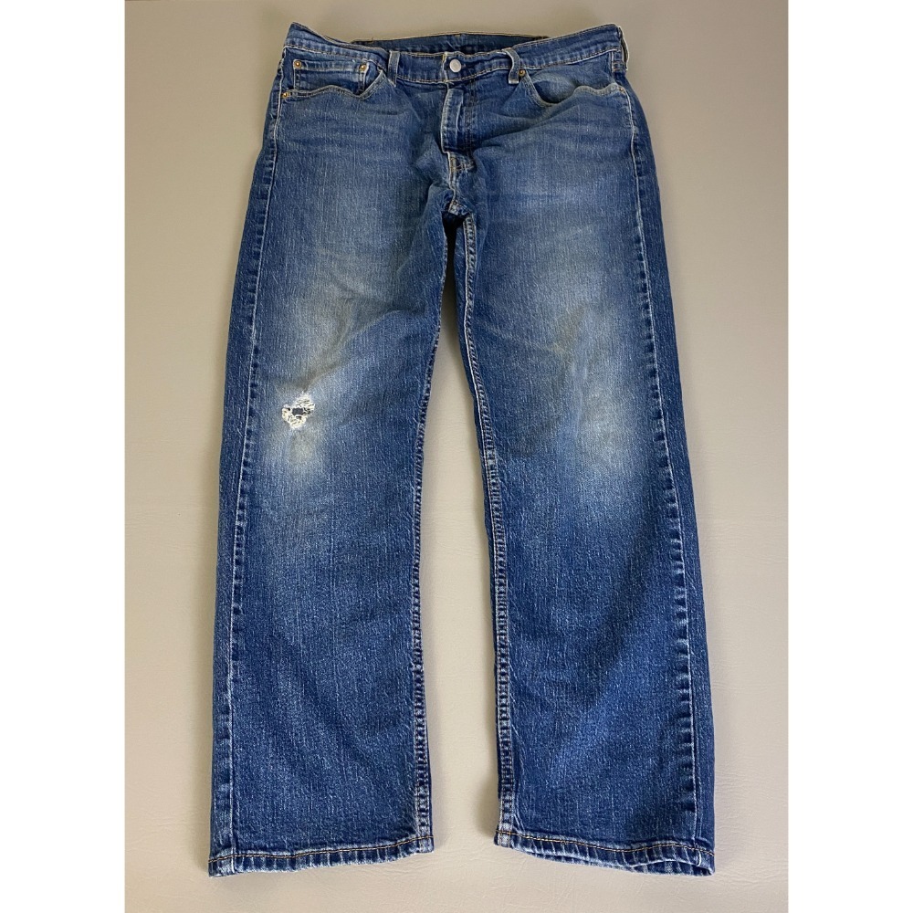Levi's 505 Regular Fit Jeans Men's Size 38x30 (Fit 36x28) Blue Distressed‎ Denim